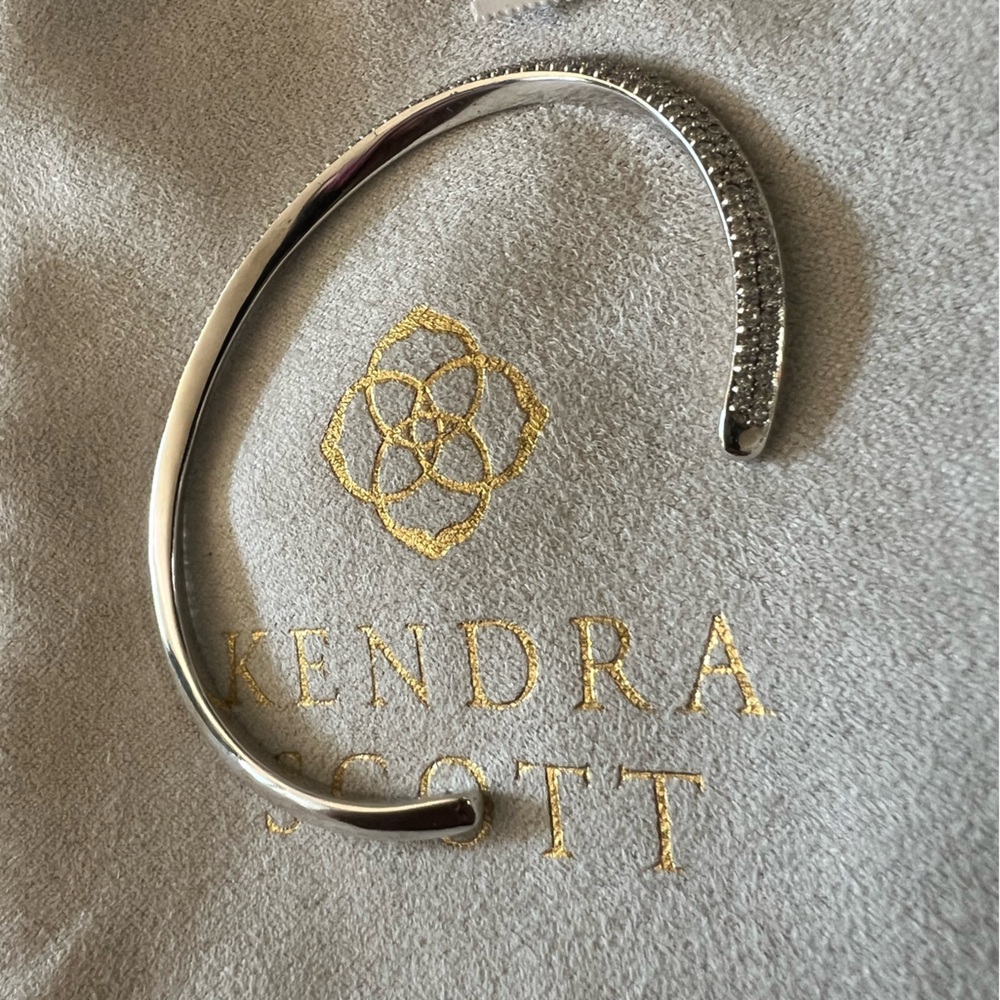 Kendra Scott Ella cuff bracelet silver with white CZ stones size S/M NWT